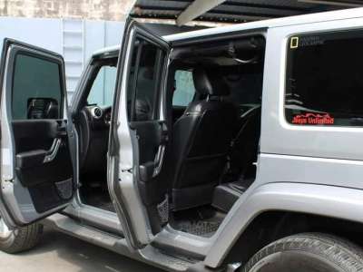 Jeep Wrangler Sahara Unlimited - Image 10
