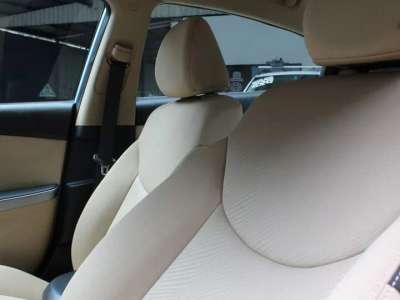 Hyundai Elantra - Image 4