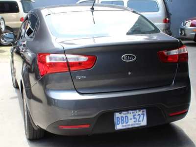 Kia Rio - Image 5