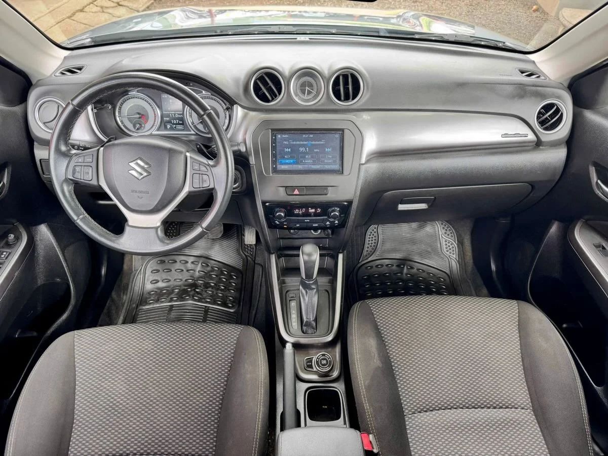 Suzuki Vitara GL Plus Z - Image 4