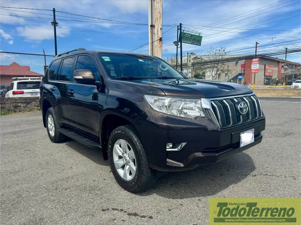 Toyota Land Cruiser Prado TXL - Image 1