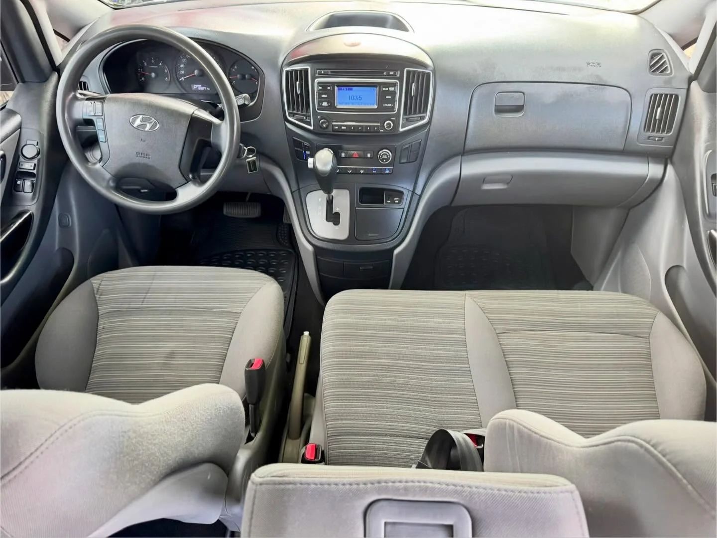 Hyundai H1 - Image 5