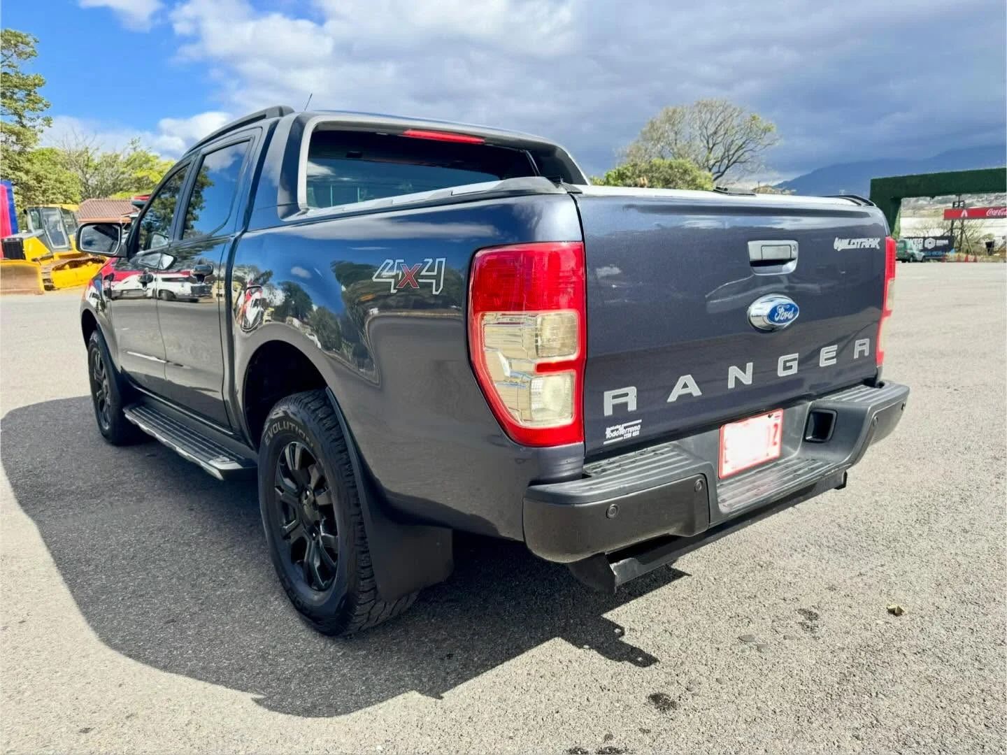 Ford Ranger Wildtrak - Image 4