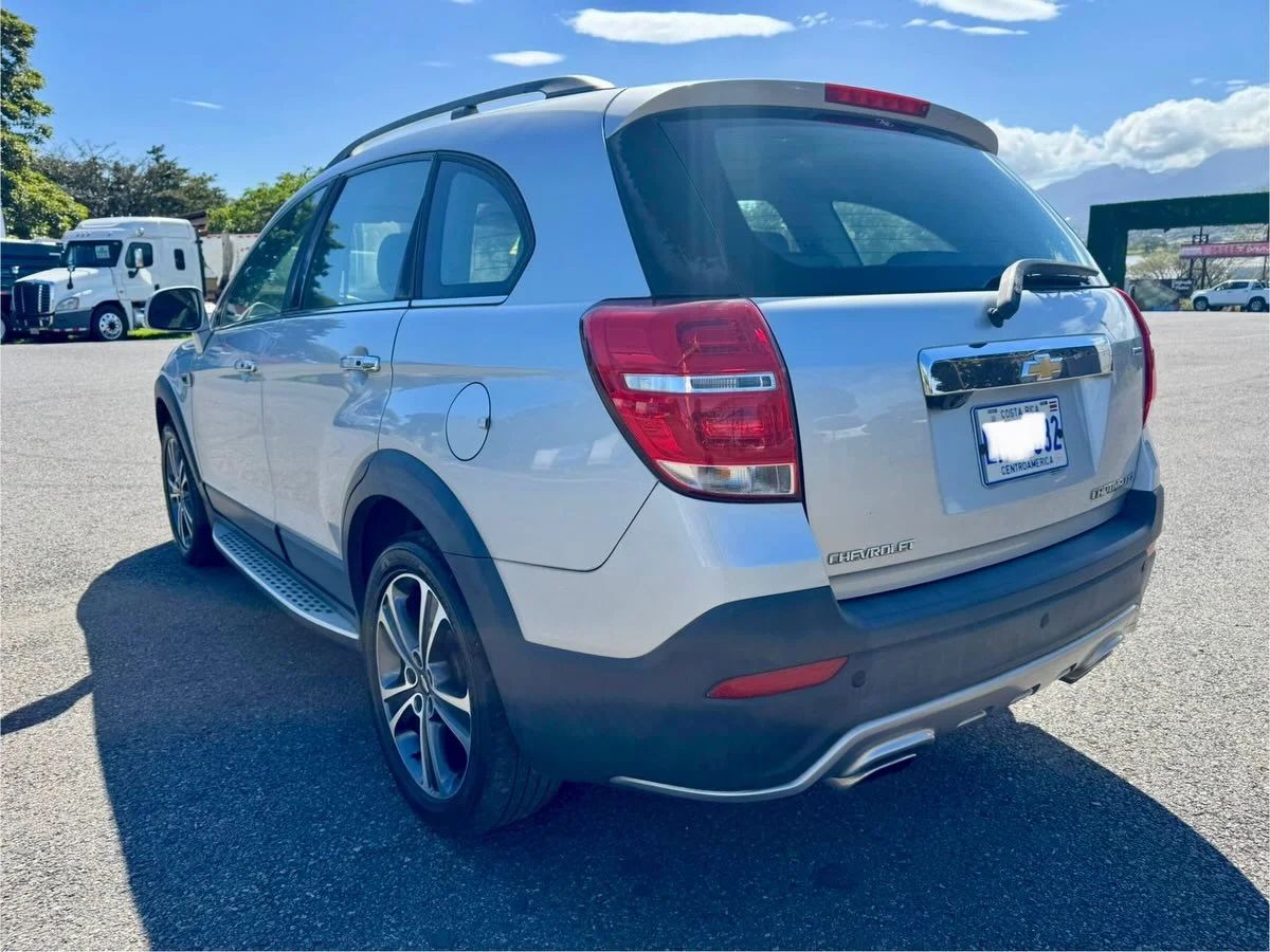 Chevrolet Captiva LTZ - Image 4