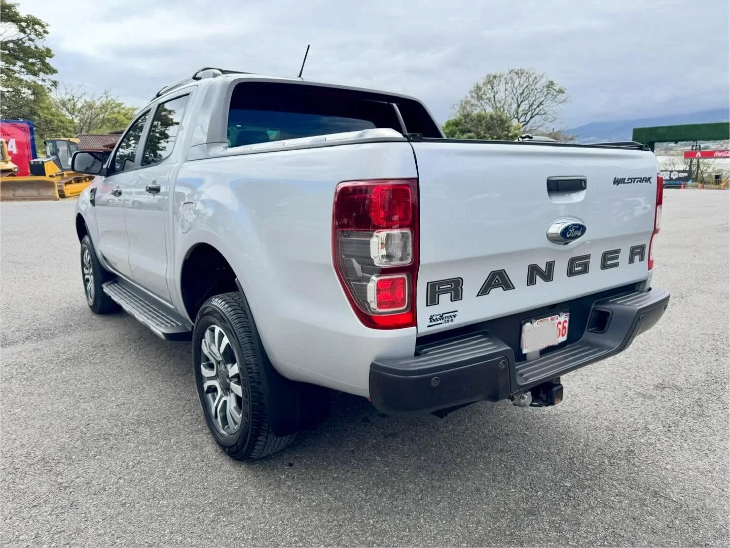 Ford Ranger Wildtrak - Image 2
