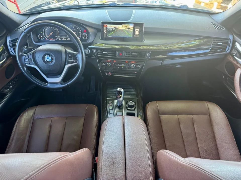 BMW X5 - Image 2