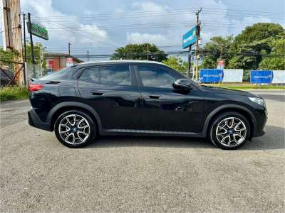 BMW IX2 XDRIVE 30 - Image 2