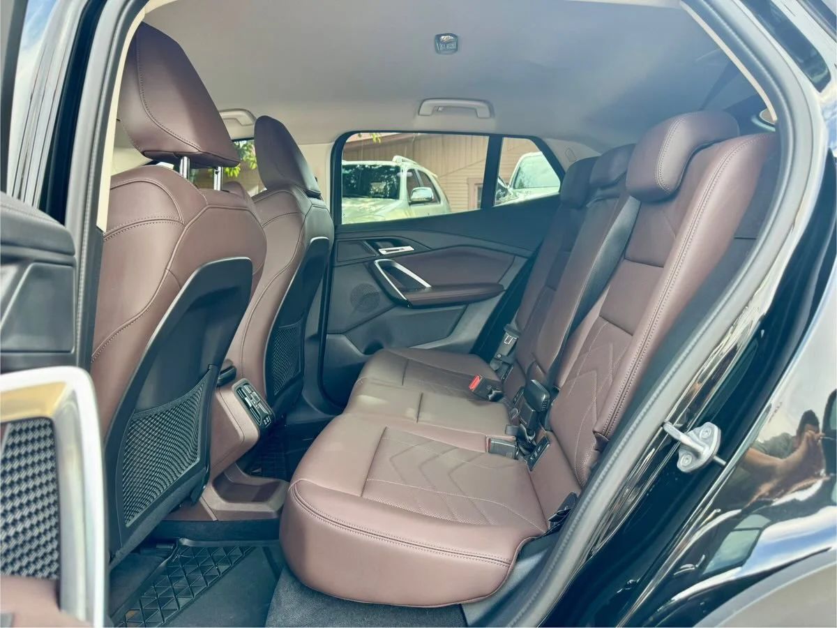 BMW IX2 XDRIVE 30 - Image 3