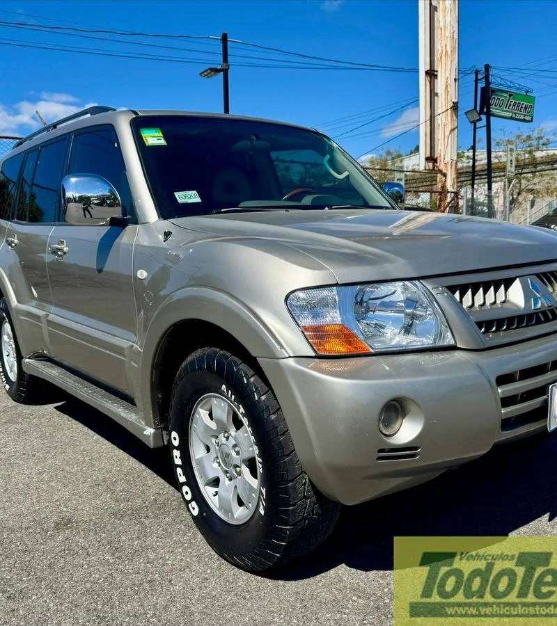 2006 Mitsubishi Montero GLS