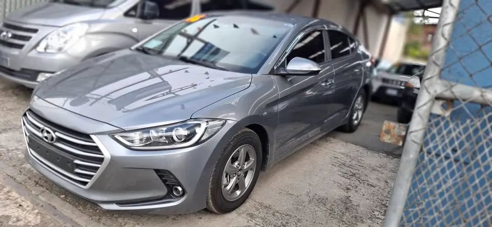 Hyundai Elantra - Image 4