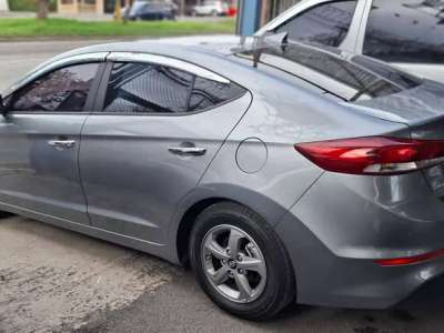 Hyundai Elantra - Image 5