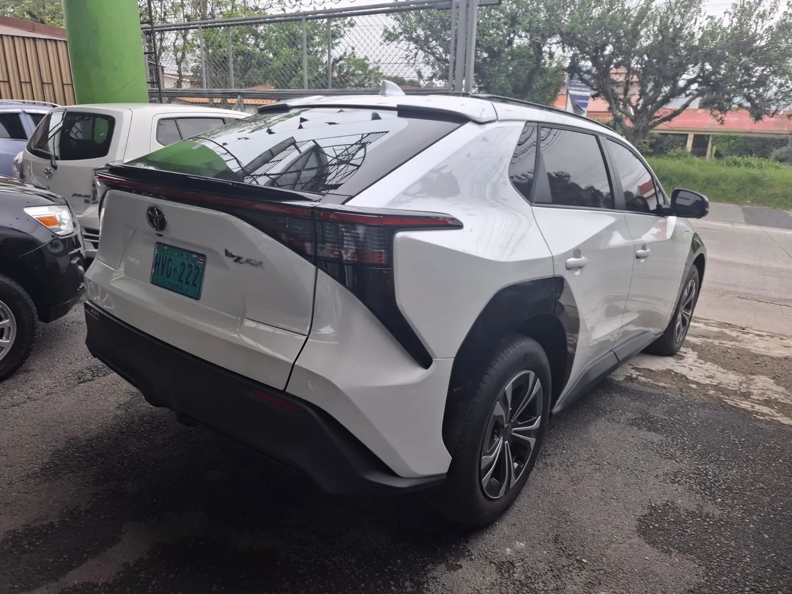 Toyota BZ4X - Image 5