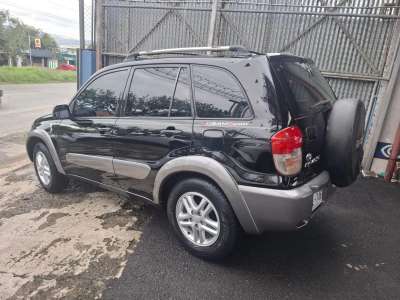 Toyota RAV4 - Image 3
