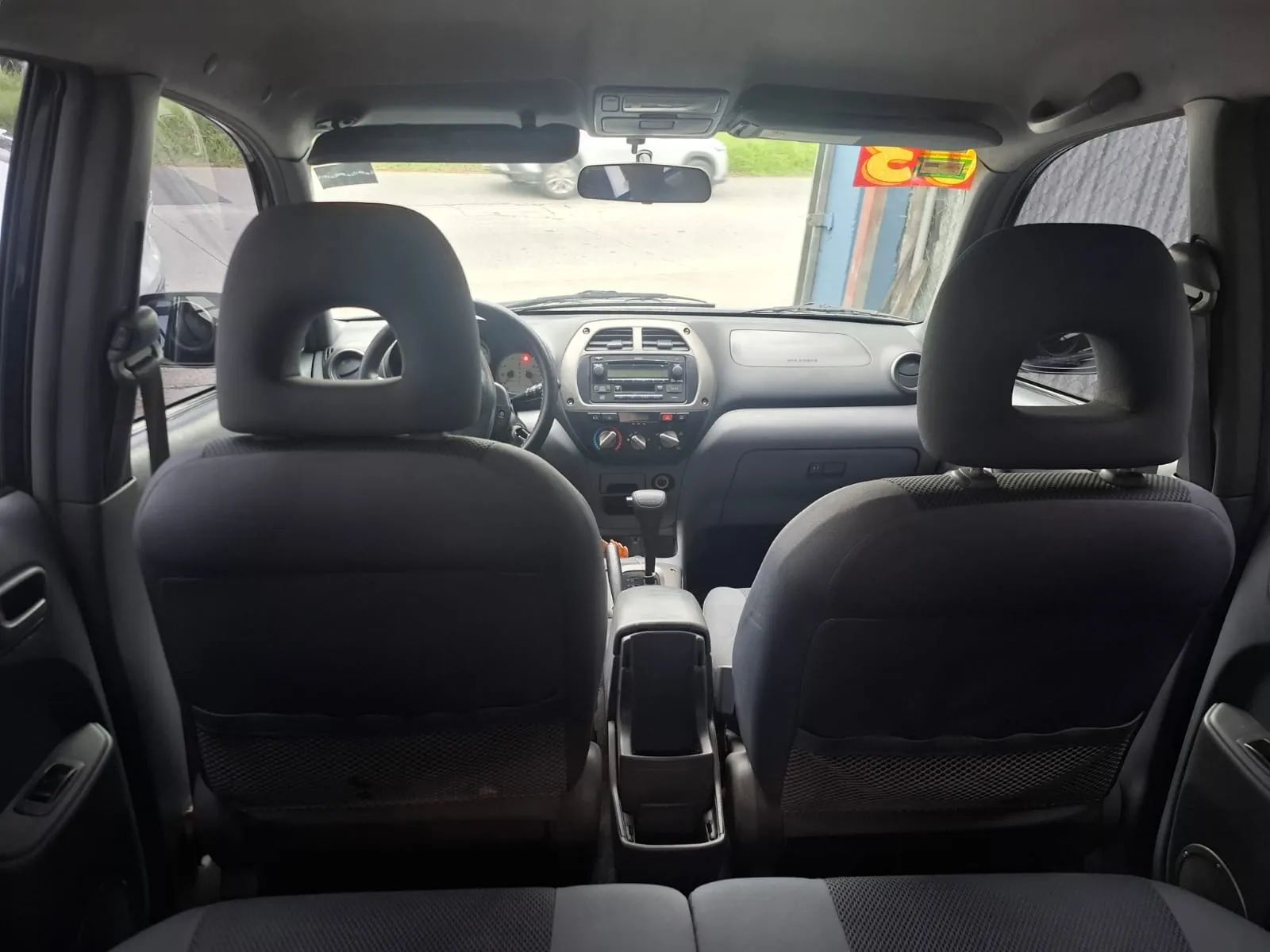 Toyota RAV4 - Image 7