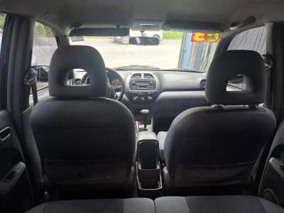Toyota RAV4 - Image 7