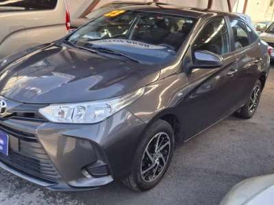 Toyota Yaris E - Image 3