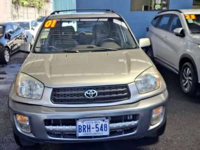 Toyota RAV4 - Image 1