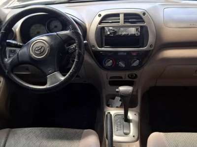 Toyota RAV4 - Image 7