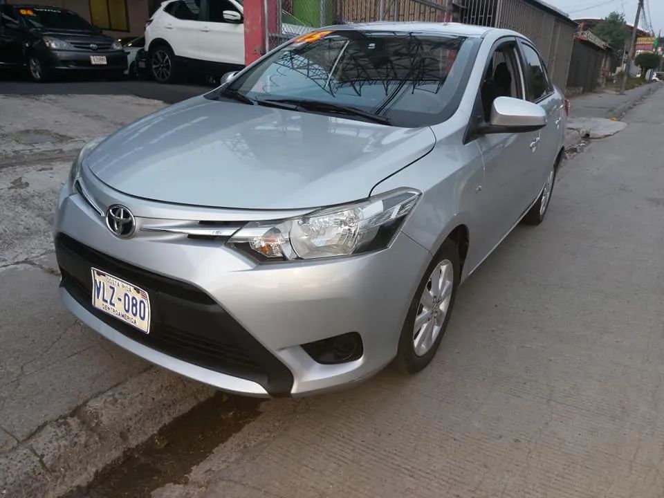 Toyota Yaris - Image 3