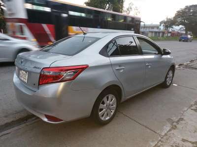 Toyota Yaris - Image 6