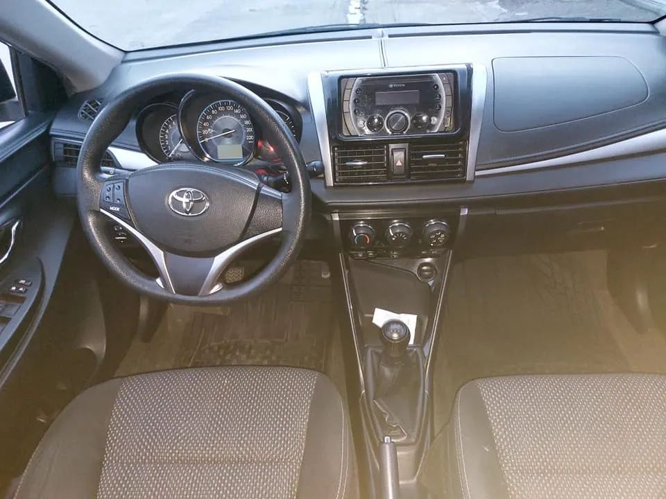 Toyota Yaris - Image 8