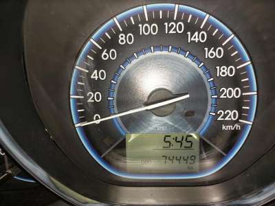 Toyota Yaris - Image 11
