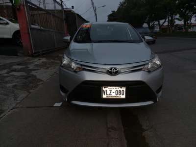 Toyota Yaris - Image 12