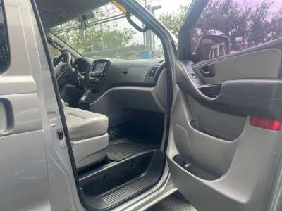 Hyundai Grand Starex - Image 6