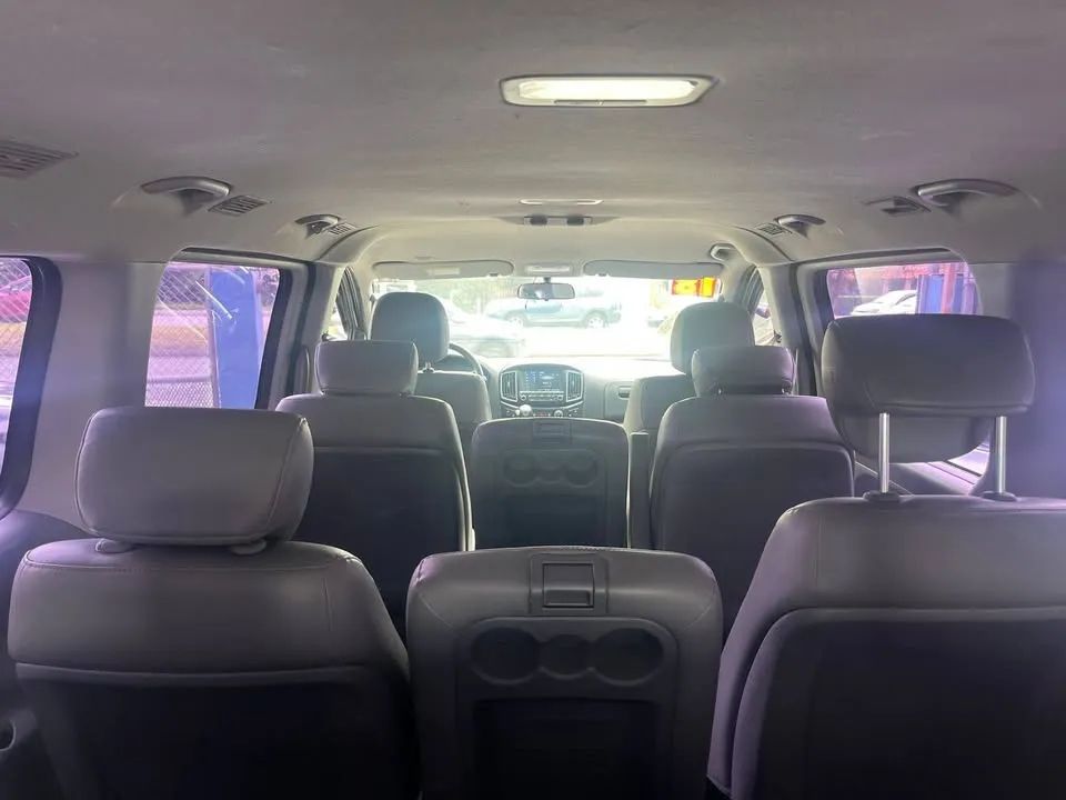 Hyundai Grand Starex - Image 7