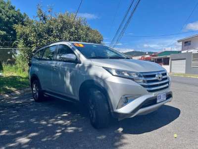Toyota Rush - Image 1