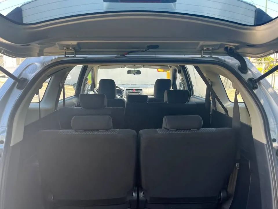 Toyota Rush - Image 8