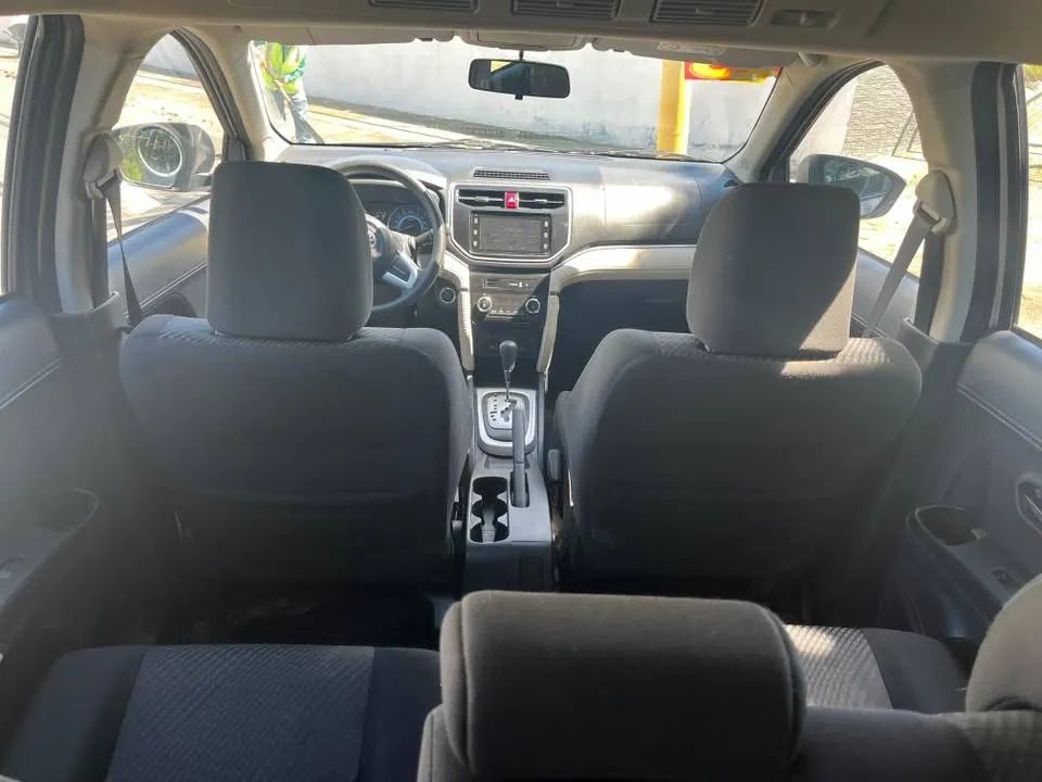 Toyota Rush - Image 9