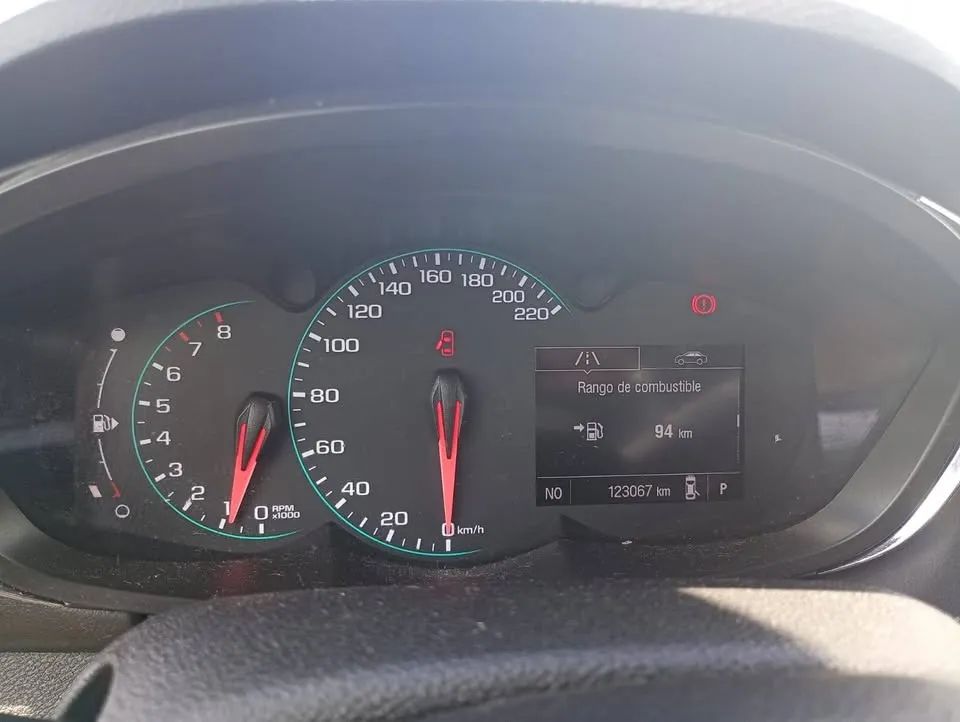 Chevrolet Trax - Image 10