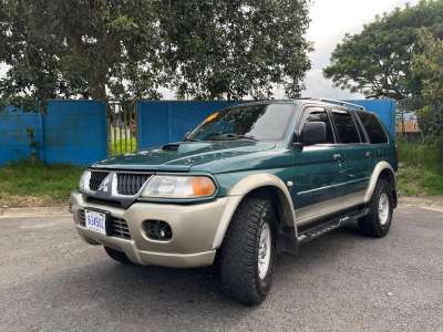 Mitsubishi Montero Sport - Image 1