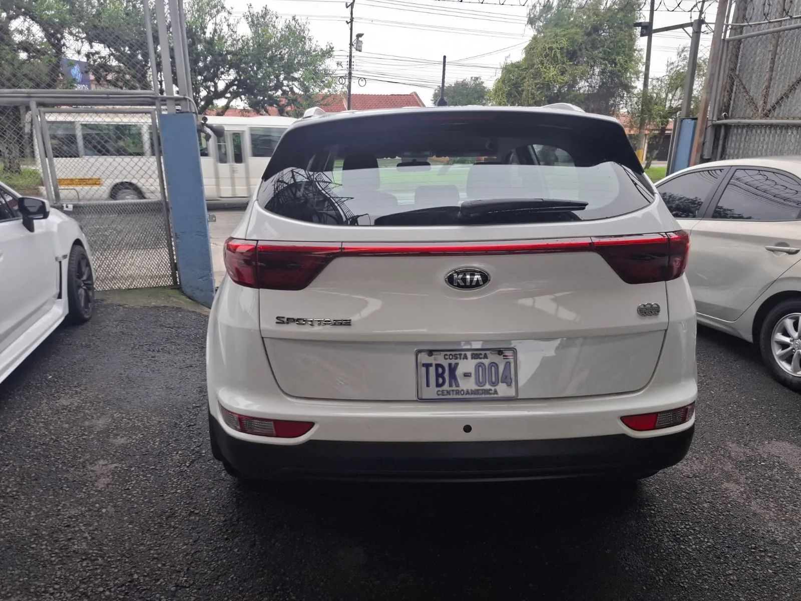 Kia Sportage - Image 10