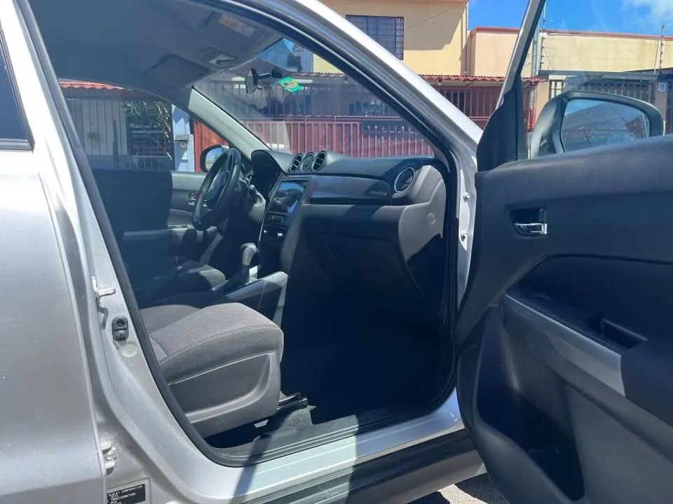 Suzuki Vitara - Image 4
