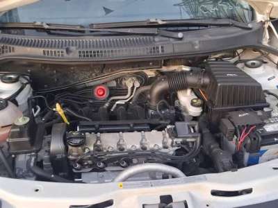 Volkswagen Saveiro - Image 7
