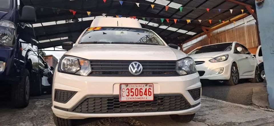 Volkswagen Saveiro - Image 11