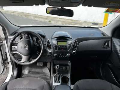 Hyundai Tucson - Image 6