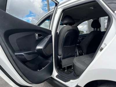 Hyundai Tucson - Image 10