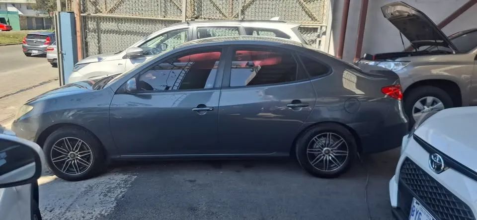 Hyundai Elantra - Image 6