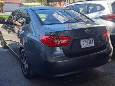 Hyundai Elantra - Image 8