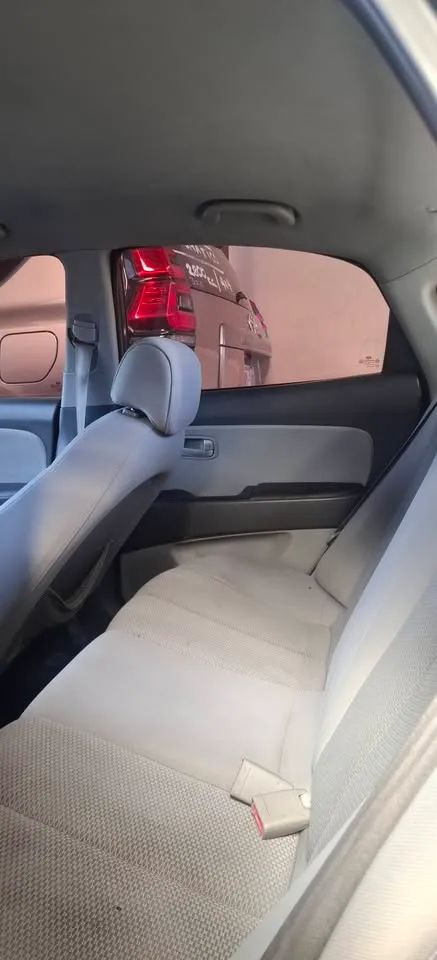 Hyundai Elantra - Image 11