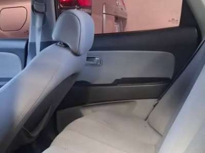 Hyundai Elantra - Image 11