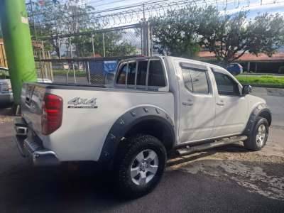Nissan Navara LE - Image 8