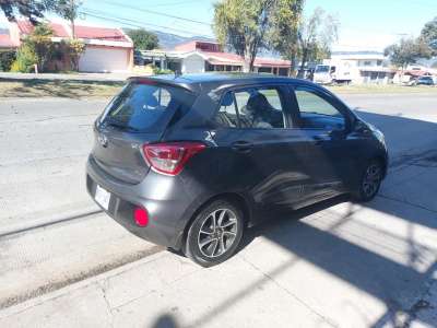 Hyundai Grand i10 - Image 4