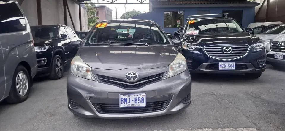 Toyota Yaris LE - Image 1