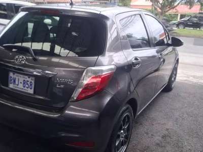 Toyota Yaris LE - Image 6