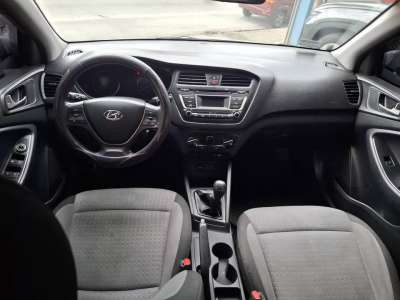 Hyundai i20 - Image 8