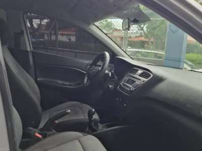 Hyundai i20 - Image 12